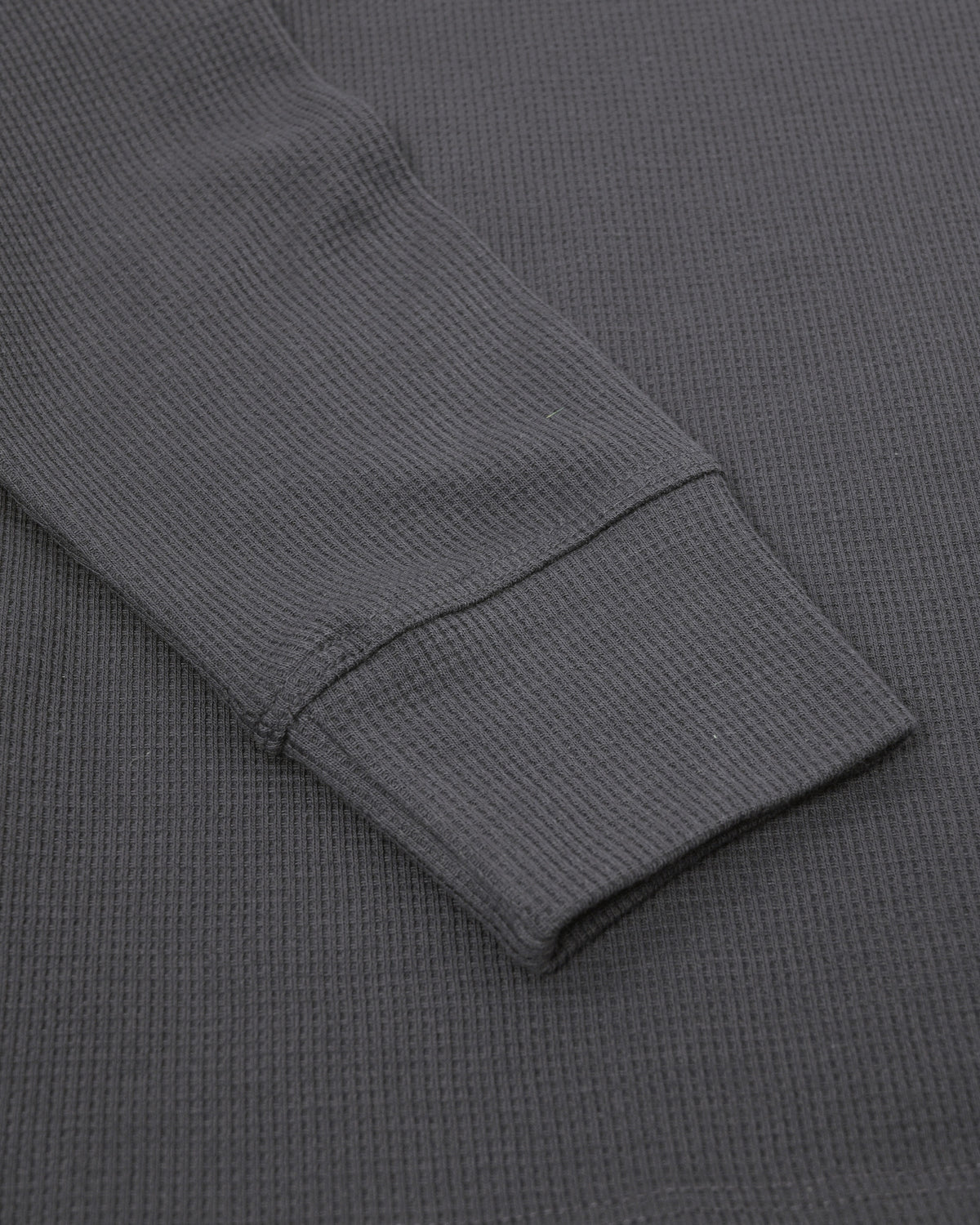 Long Sleeve Waffle Knit Henley (Charcoal) - Kingsted
