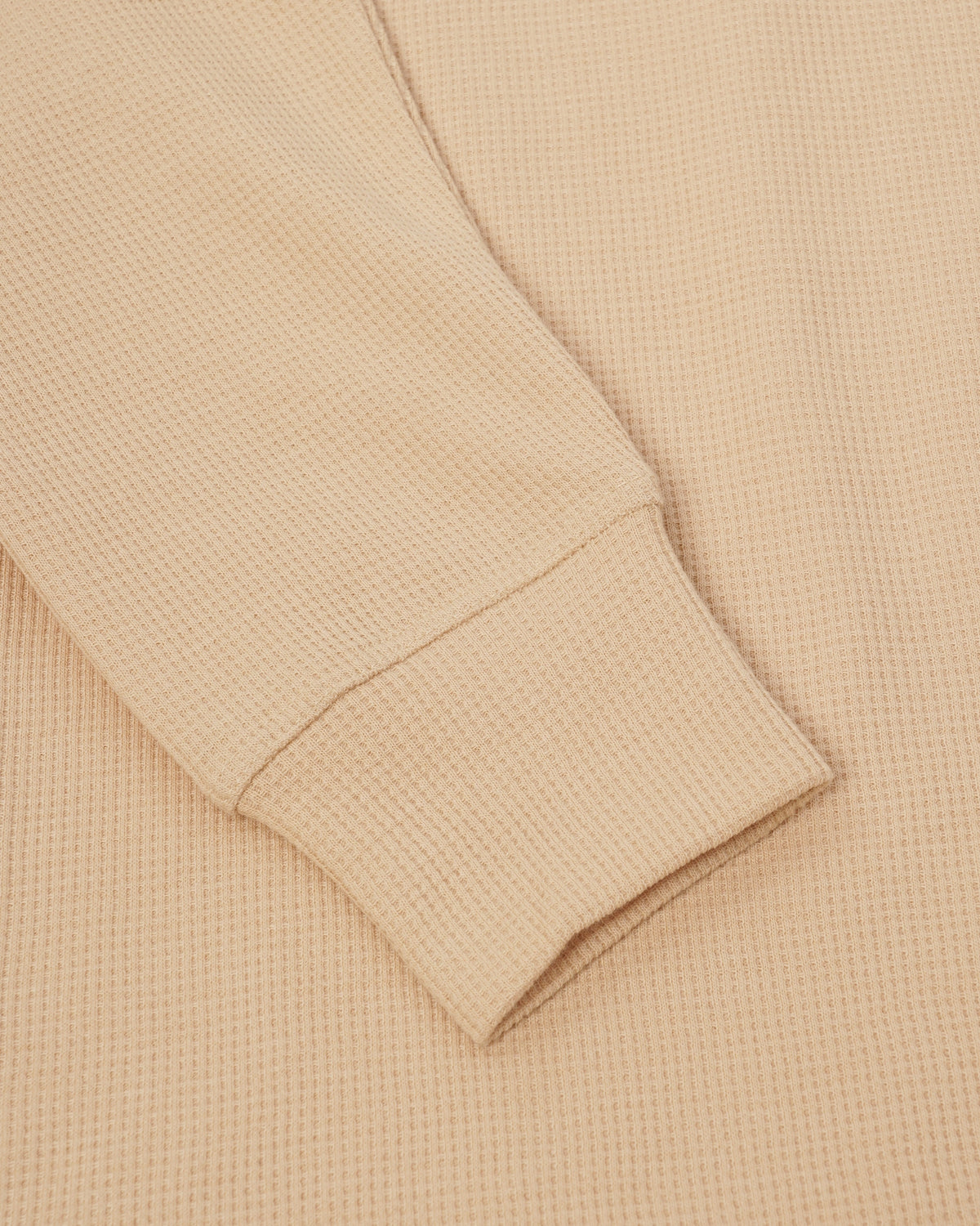 Long Sleeve Waffle Knit Henley (Sand) - Kingsted