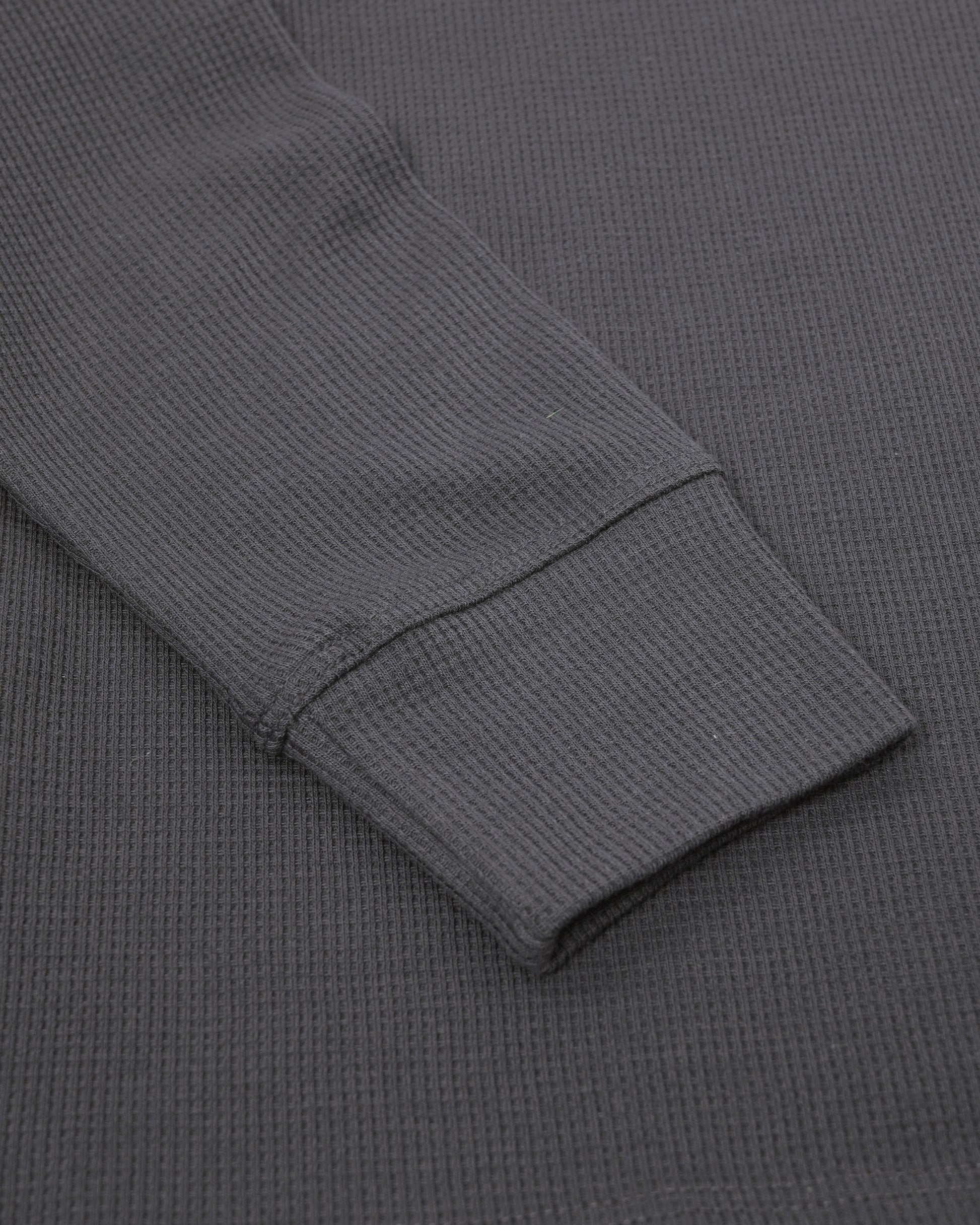 Long Sleeve Waffle Knit Henley (Charcoal) - Kingsted