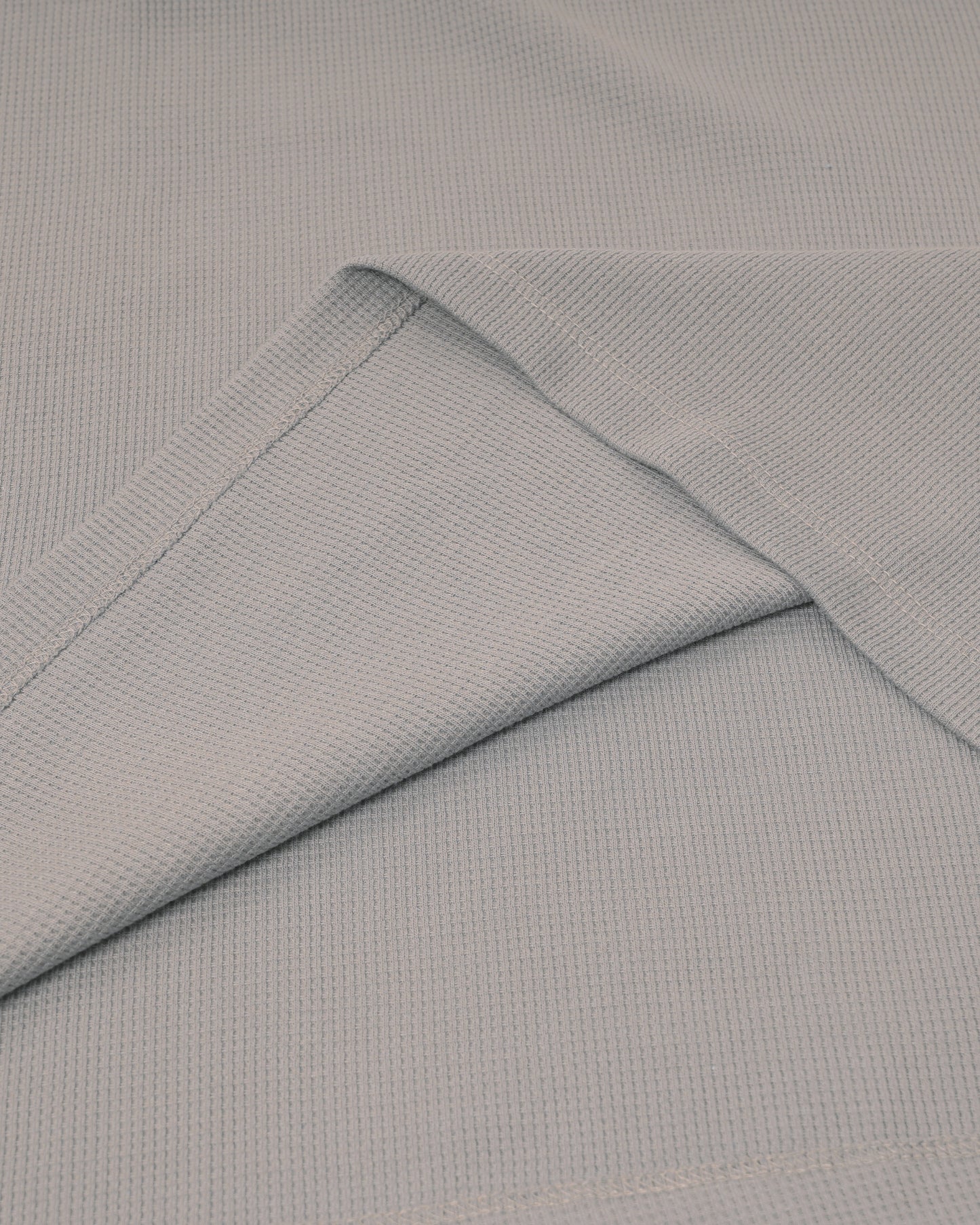 Long Sleeve Waffle Knit Henley (Grey) - Kingsted